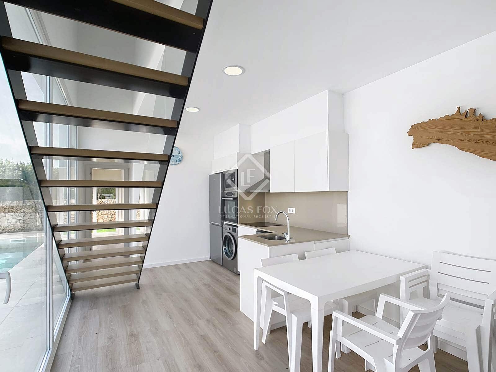 2 soveværelse Villa til salg i Ciutadella de Menorca med swimmingpool - € 475.000 (Ref: 8845870)