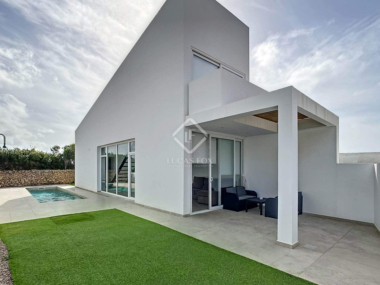 2 soveværelse Villa til salg i Ciutadella de Menorca med swimmingpool - € 475.000 (Ref: 8845870)