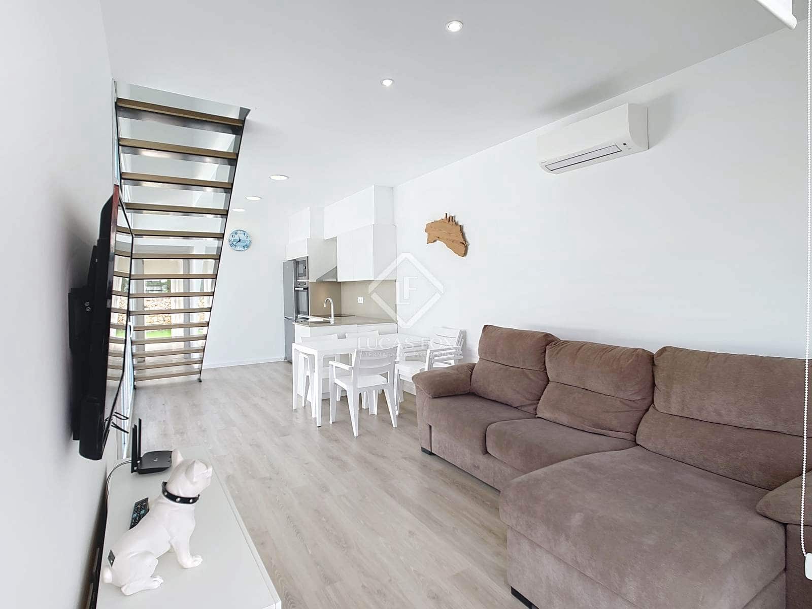 2 soveværelse Villa til salg i Ciutadella de Menorca med swimmingpool - € 475.000 (Ref: 8845870)