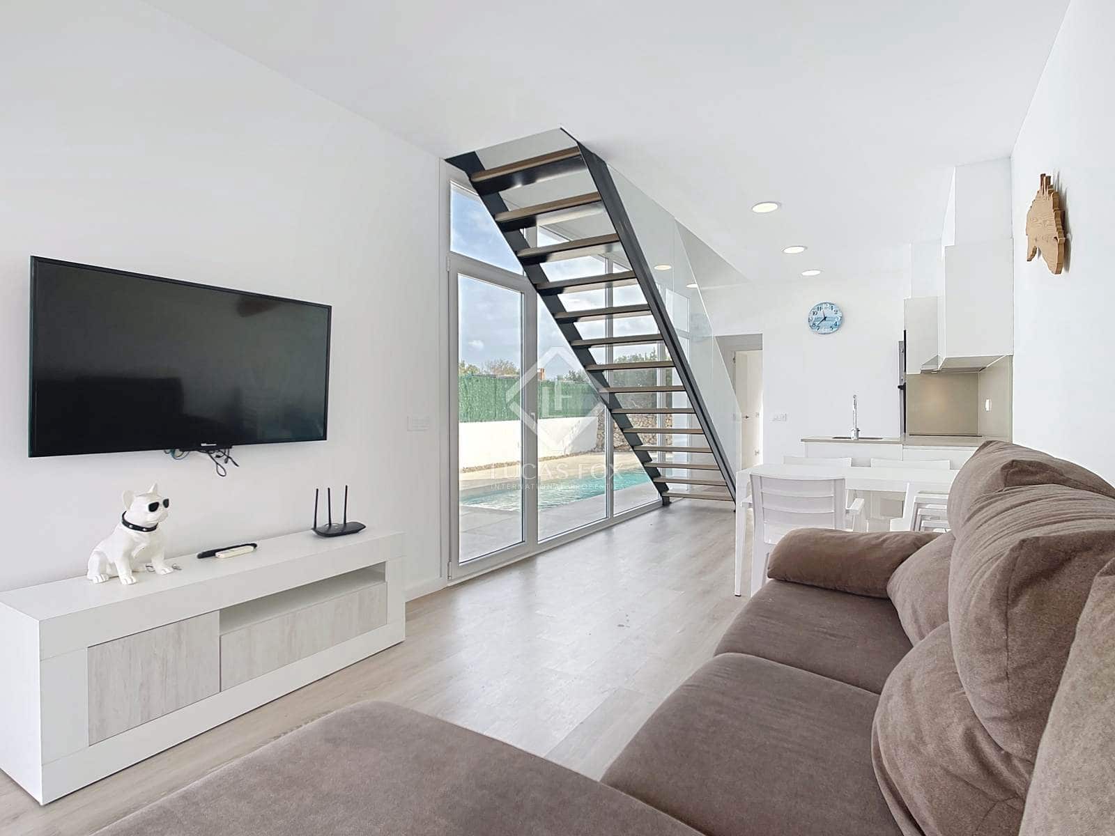 2 soveværelse Villa til salg i Ciutadella de Menorca med swimmingpool - € 475.000 (Ref: 8845870)