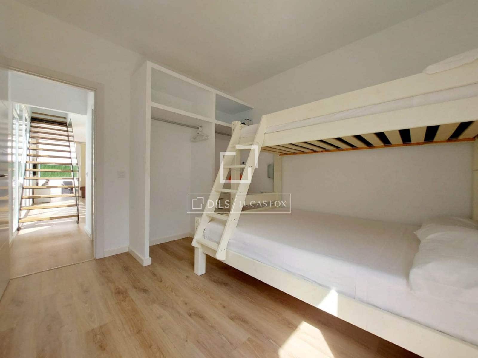 2 chambre Villa/Maison à vendre à Ciutadella de Menorca avec piscine - 460 000 € (Ref: 8845870)