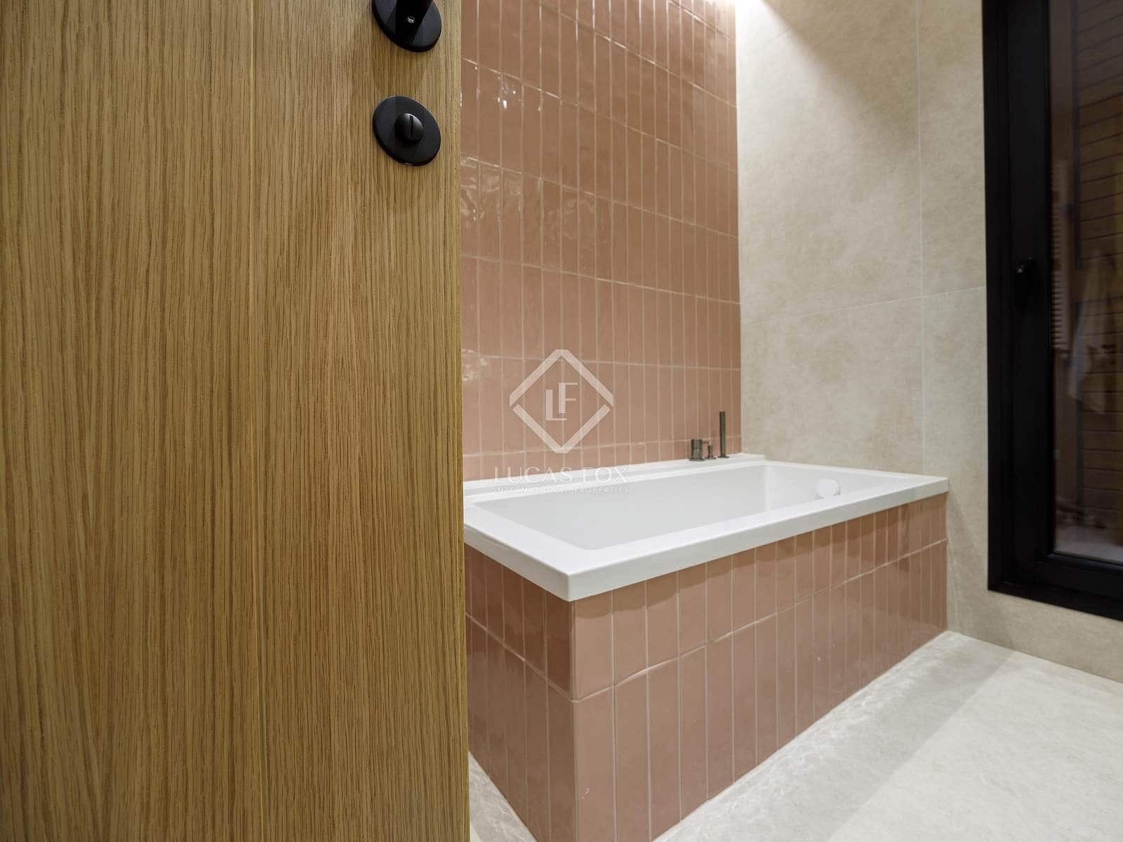 4 slaapkamer Villa te koop in L'Eliana met zwembad garage - € 1.590.000 (Ref: 8845871)