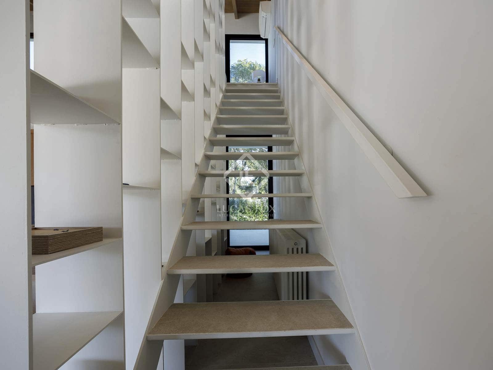 4 slaapkamer Villa te koop in L'Eliana met zwembad garage - € 1.590.000 (Ref: 8845871)