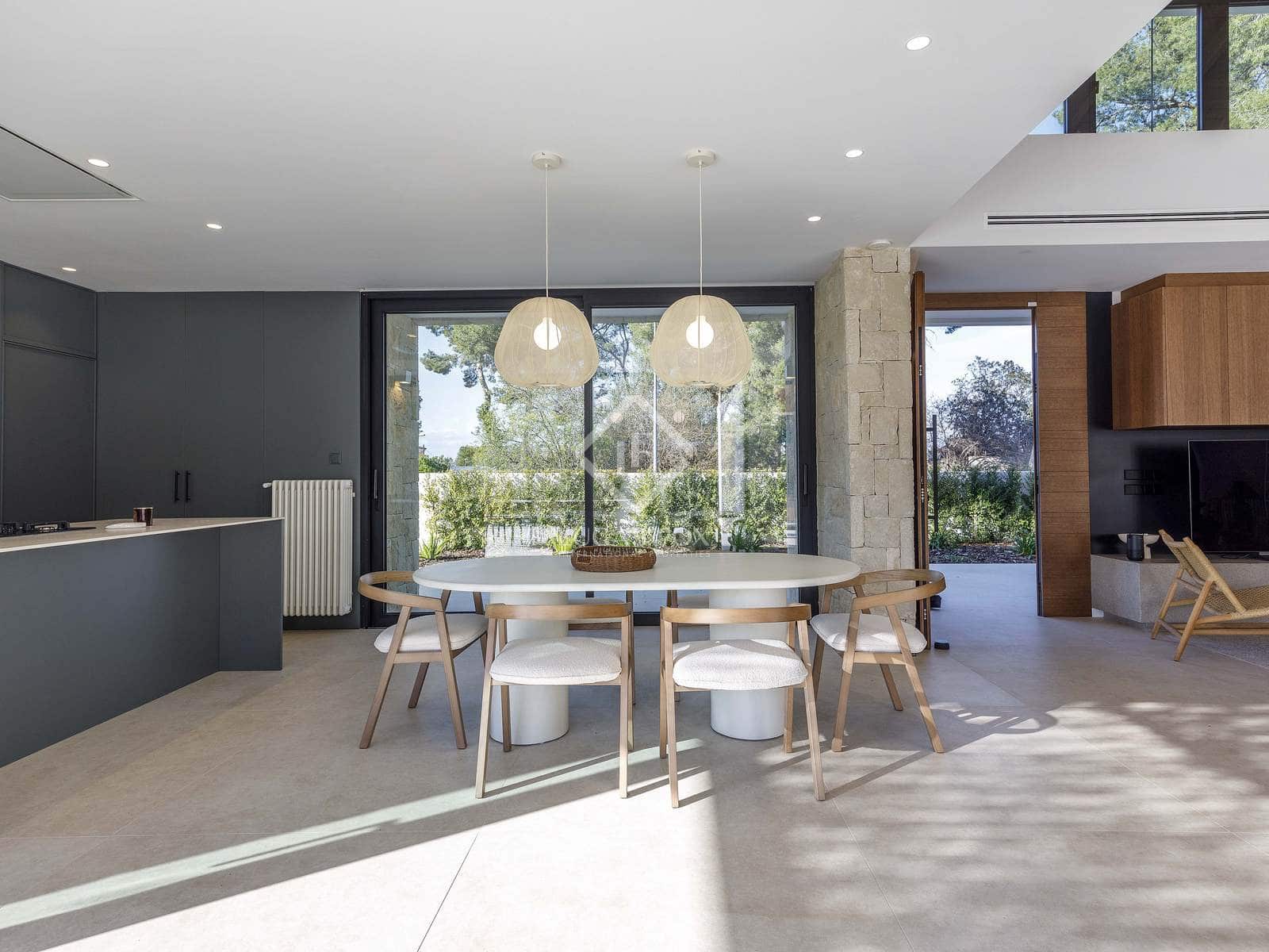 4 slaapkamer Villa te koop in L'Eliana met zwembad garage - € 1.590.000 (Ref: 8845871)