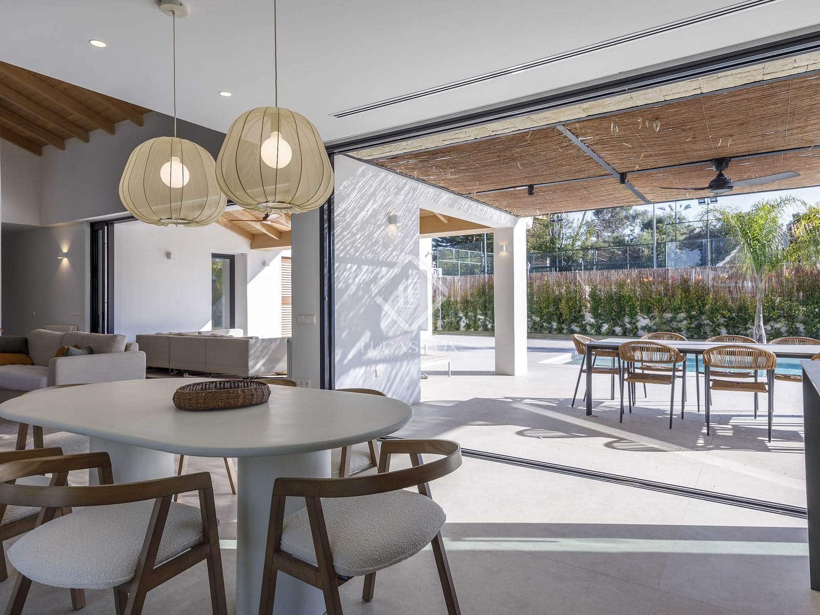 4 slaapkamer Villa te koop in L'Eliana met zwembad garage - € 1.590.000 (Ref: 8845871)