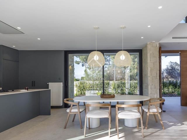 4 slaapkamer Villa te koop in L'Eliana met zwembad garage - € 1.590.000 (Ref: 8845871)