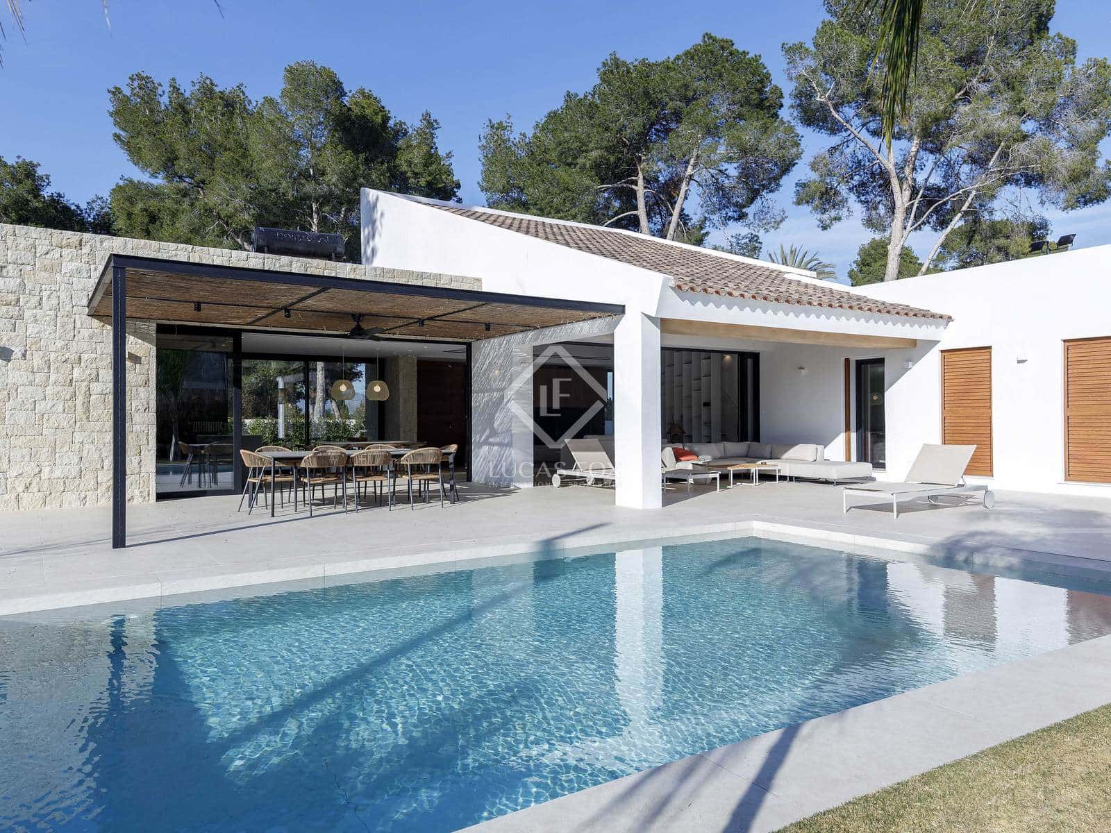 4 slaapkamer Villa te koop in L'Eliana met zwembad garage - € 1.590.000 (Ref: 8845871)