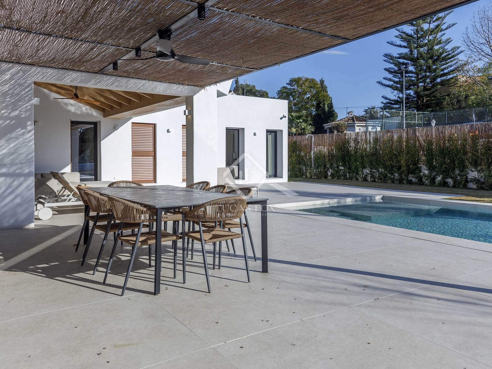 4 slaapkamer Villa te koop in L'Eliana met zwembad garage - € 1.590.000 (Ref: 8845871)