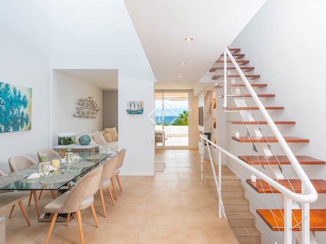 3 chambre Villa/Maison à vendre à San Jose / Sant Josep de Sa Talaia avec piscine garage - 1 100 000 € (Ref: 8848171)