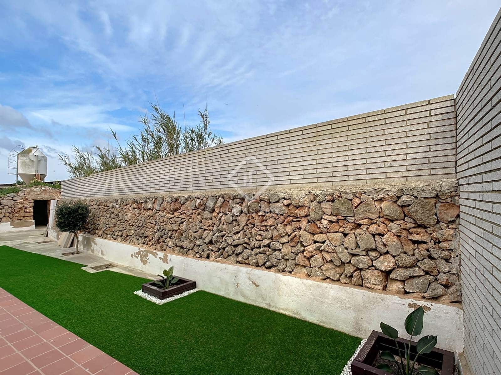 4 soveværelse Finca/Landehus til salg i Ciutadella de Menorca med garage - € 750.000 (Ref: 8848179)