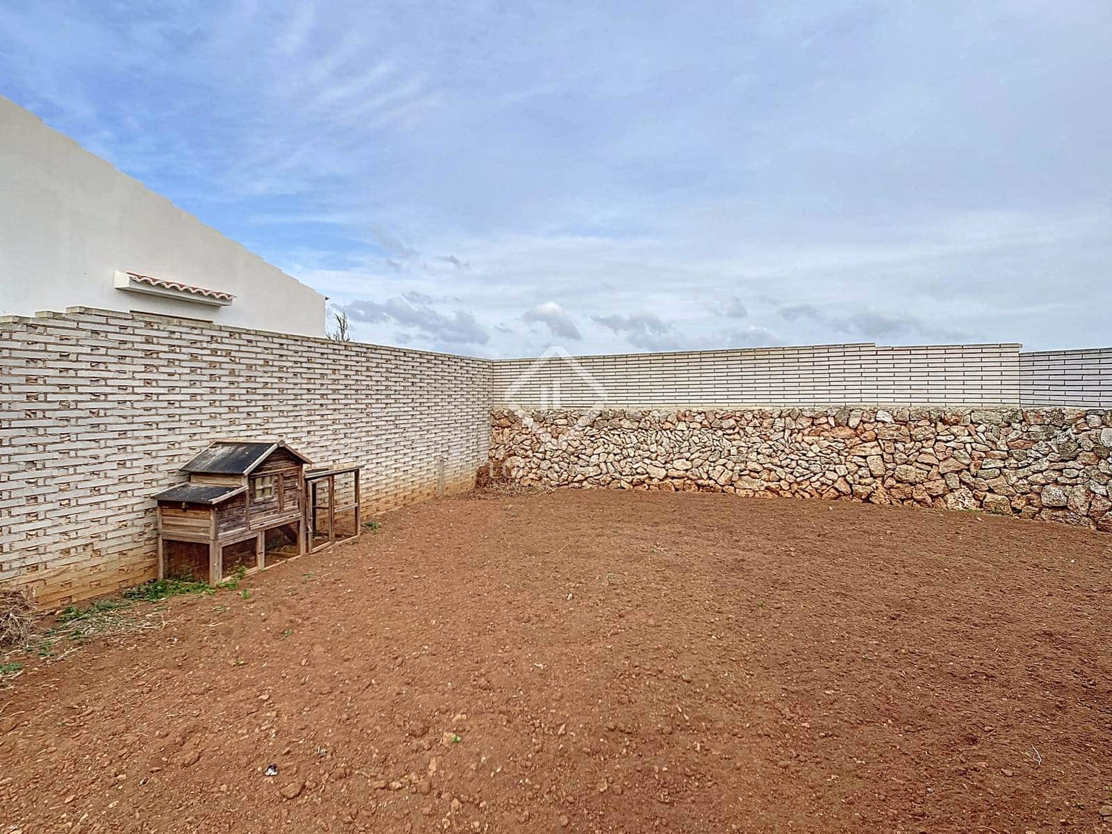 4 soveværelse Finca/Landehus til salg i Ciutadella de Menorca med garage - € 750.000 (Ref: 8848179)