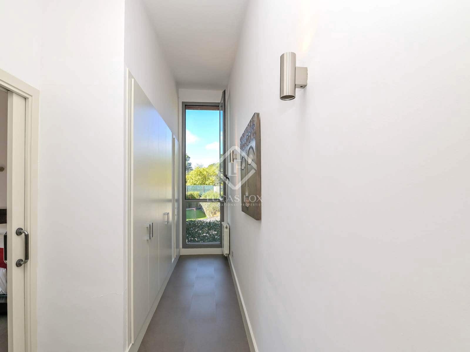 5 soveværelse Villa til salg i Santa Cristina d'Aro med swimmingpool garage - € 1.430.000 (Ref: 8850056)