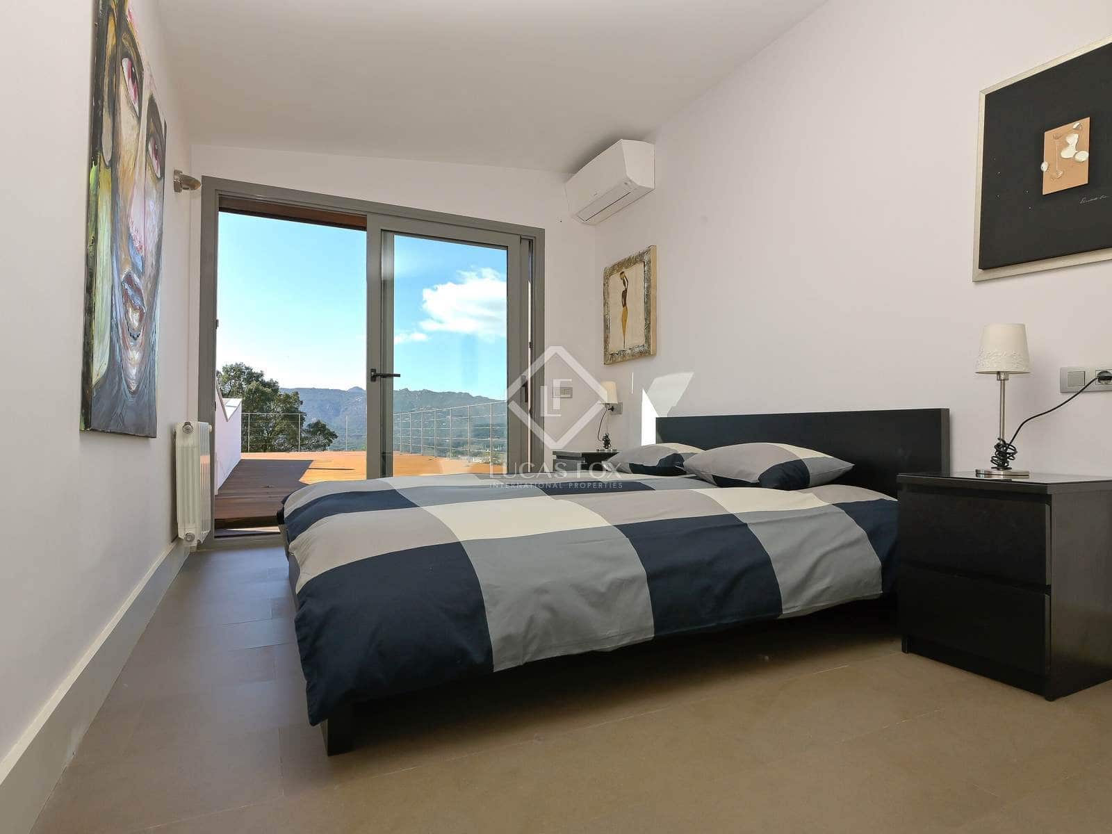 5 soveværelse Villa til salg i Santa Cristina d'Aro med swimmingpool garage - € 1.430.000 (Ref: 8850056)