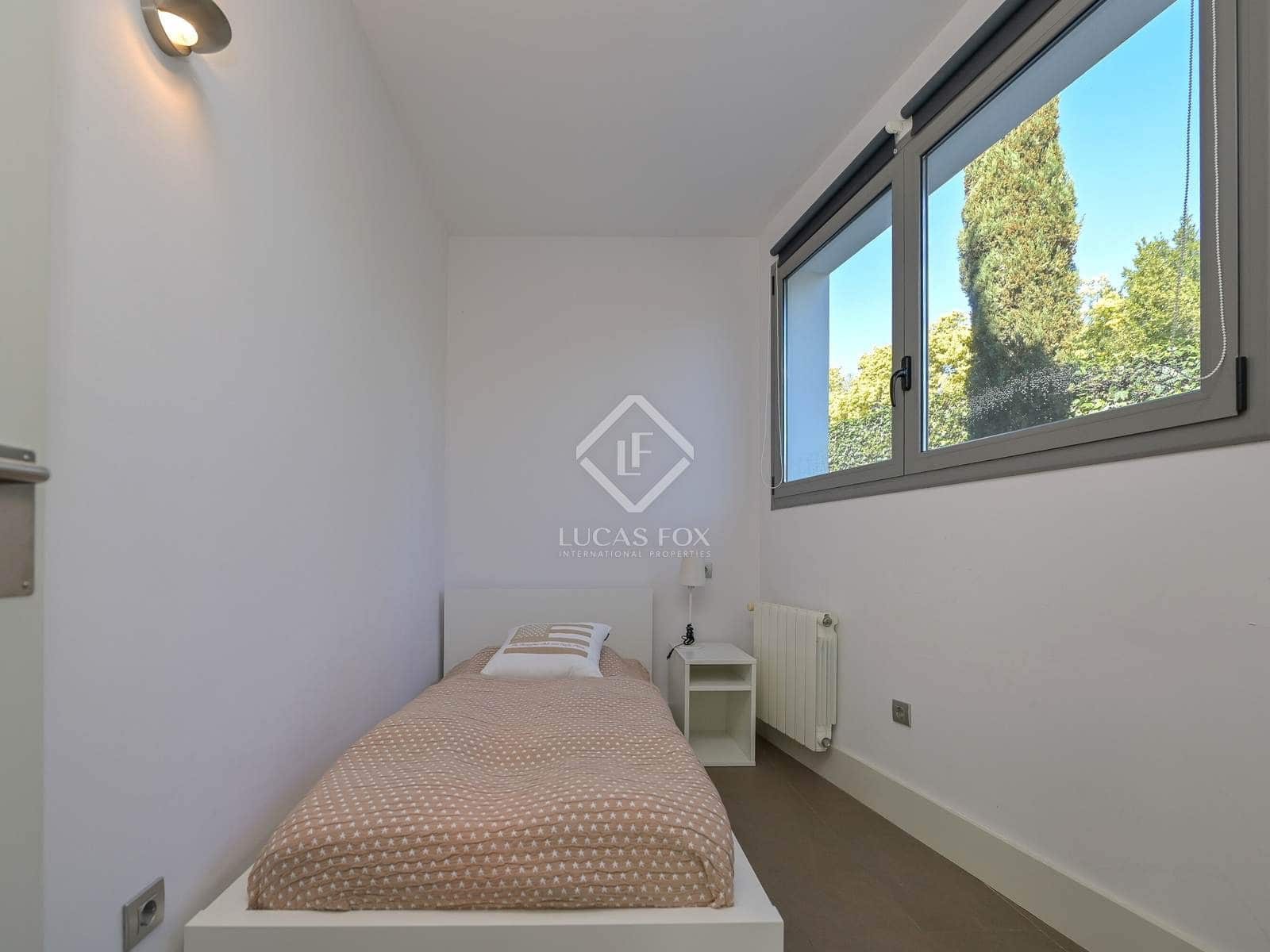 5 soveværelse Villa til salg i Santa Cristina d'Aro med swimmingpool garage - € 1.430.000 (Ref: 8850056)