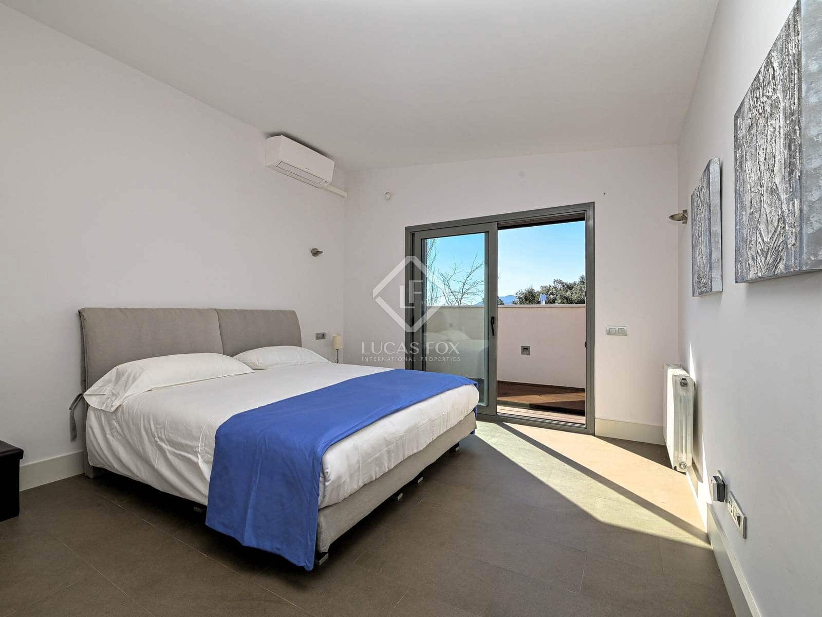 5 soveværelse Villa til salg i Santa Cristina d'Aro med swimmingpool garage - € 1.430.000 (Ref: 8850056)