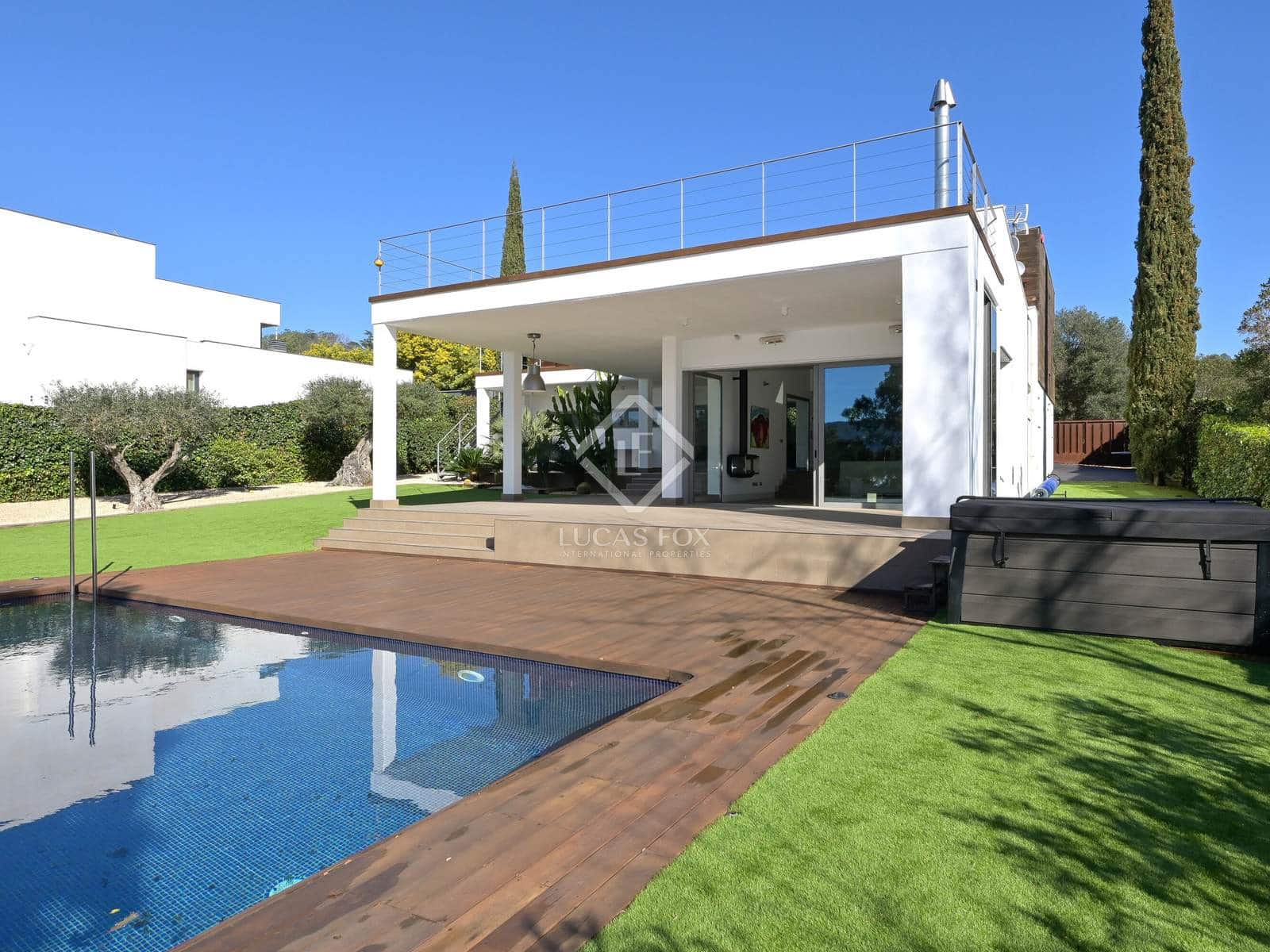 5 soveværelse Villa til salg i Santa Cristina d'Aro med swimmingpool garage - € 1.430.000 (Ref: 8850056)