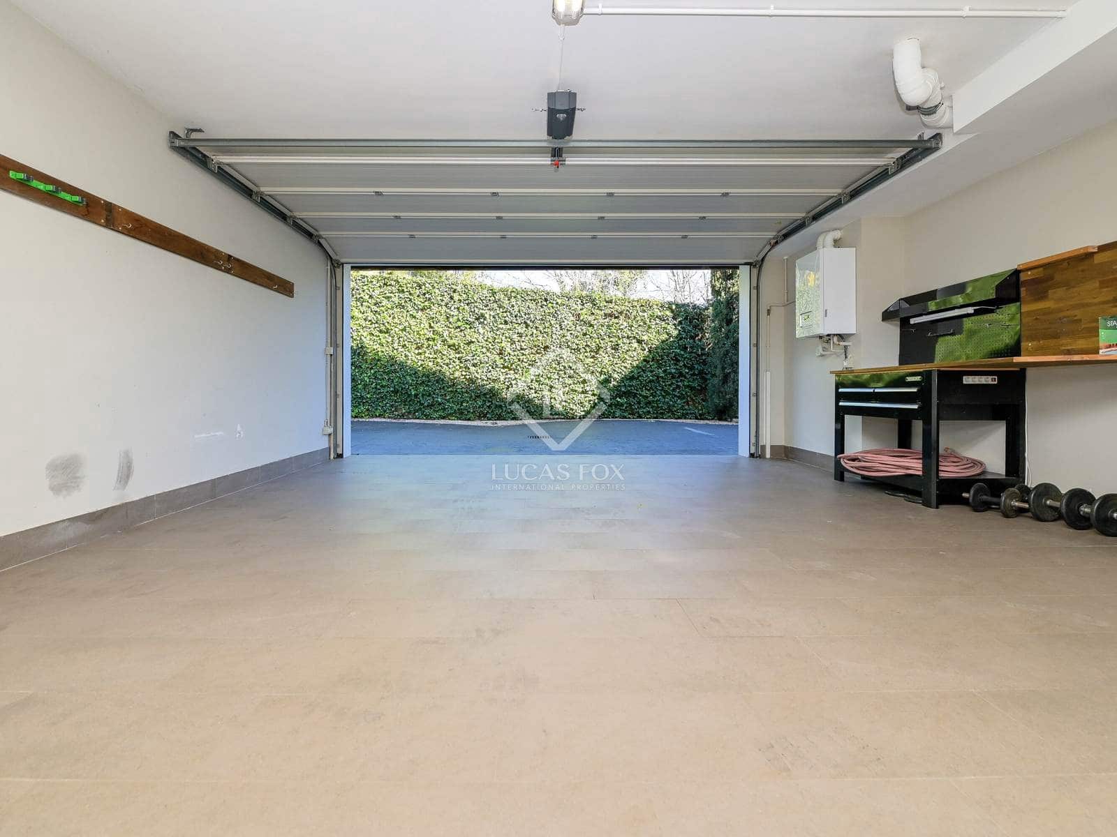 5 soveværelse Villa til salg i Santa Cristina d'Aro med swimmingpool garage - € 1.430.000 (Ref: 8850056)