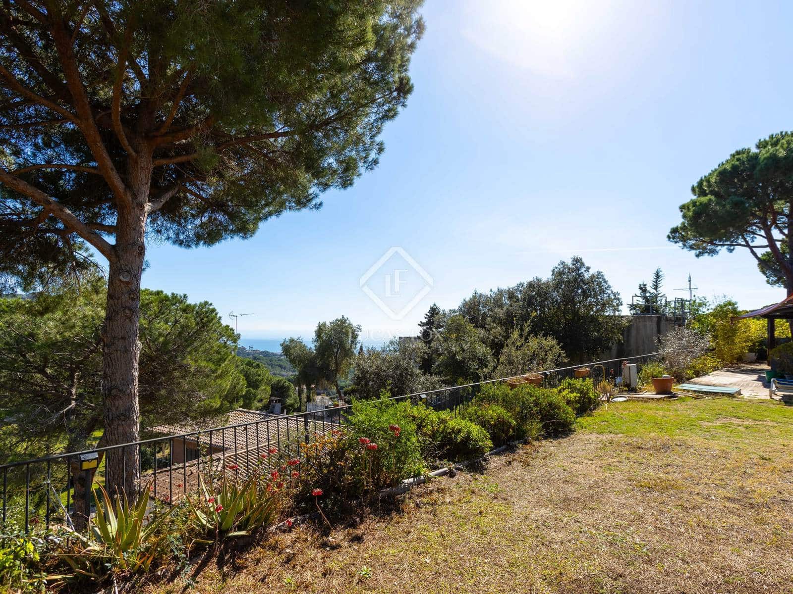 5 soveværelse Villa til salg i Cabrils med swimmingpool garage - € 710.000 (Ref: 8850382)