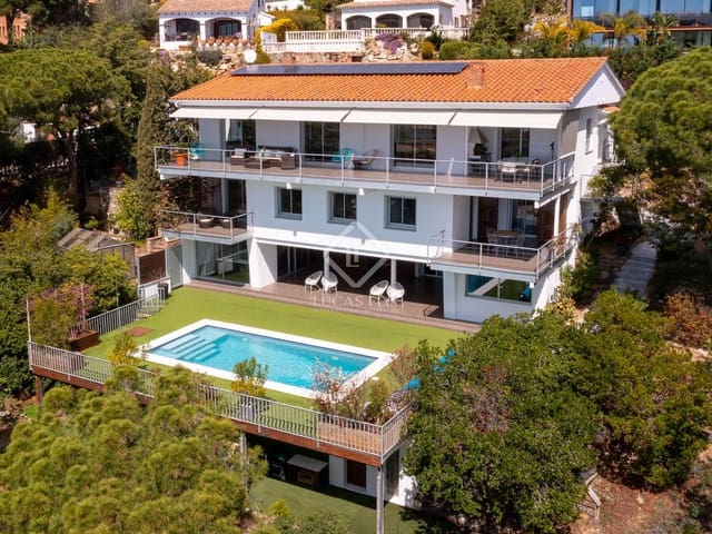 5 chambre Villa/Maison à vendre à Cabrils avec piscine garage - 1 490 000 € (Ref: 8850383)