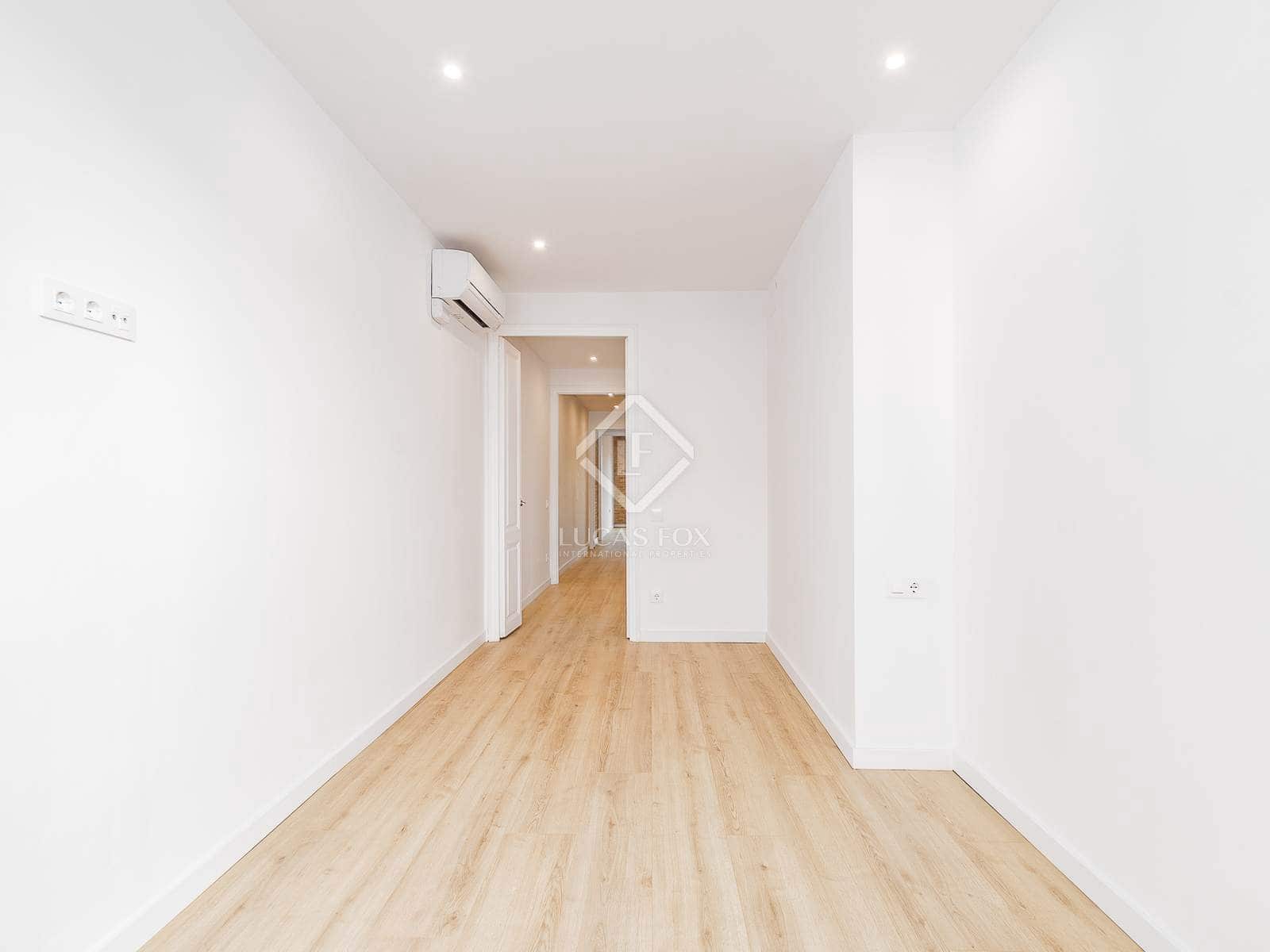 2 soveværelse Lejlighed til salg i Barcelona by - € 520.000 (Ref: 8850668)