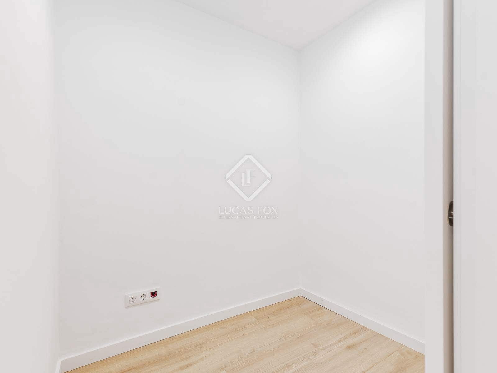 2 soveværelse Lejlighed til salg i Barcelona by - € 520.000 (Ref: 8850668)