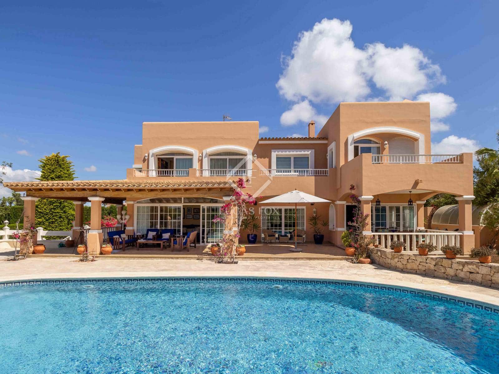 5 soverom Villa til salgs i Nuestra Senora de Jesus med svømmebasseng garasje - € 3 960 000 (Ref: 8850674)