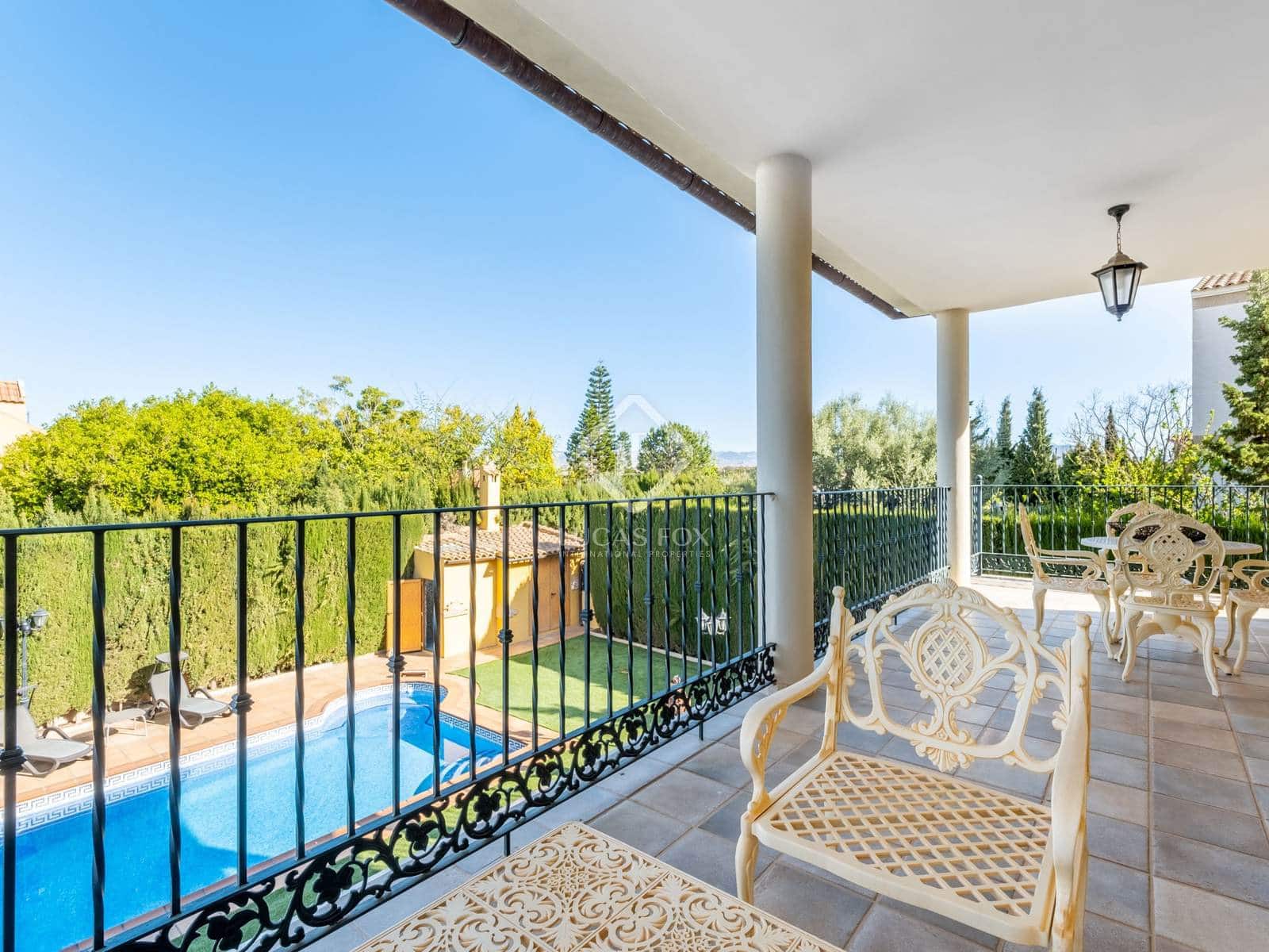 4 slaapkamer Villa te koop in Muchamiel / Mutxamel met zwembad garage - € 899.000 (Ref: 8853052)