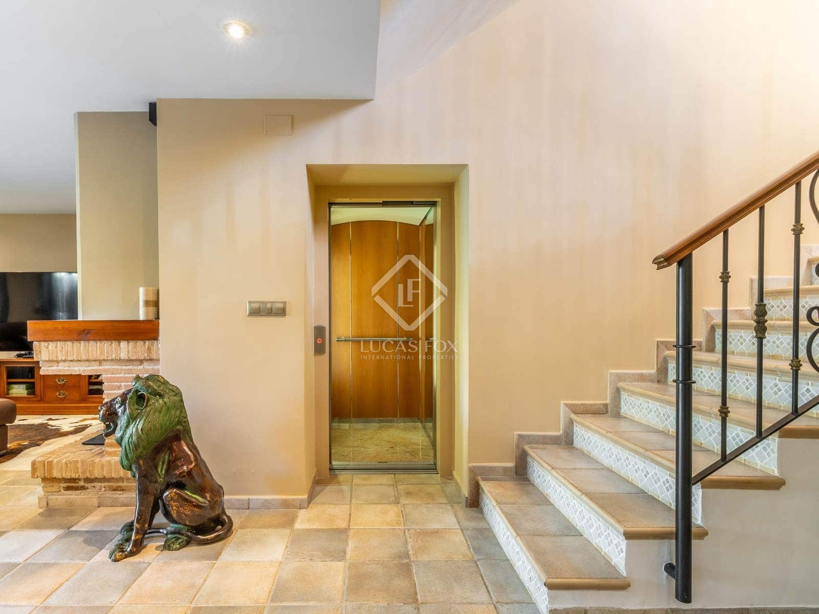 4 slaapkamer Villa te koop in Muchamiel / Mutxamel met zwembad garage - € 899.000 (Ref: 8853052)