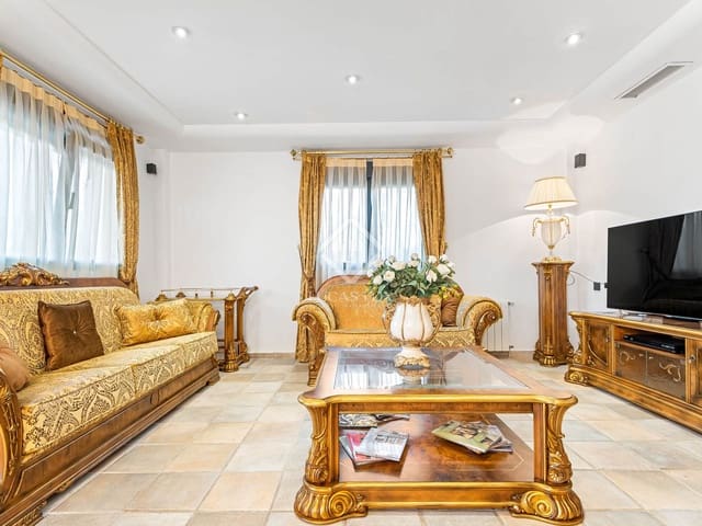 4 chambre Villa/Maison à vendre à Muchamiel / Mutxamel avec piscine garage - 899 000 € (Ref: 8853052)