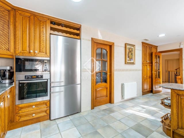 4 chambre Villa/Maison à vendre à Muchamiel / Mutxamel avec piscine garage - 899 000 € (Ref: 8853052)