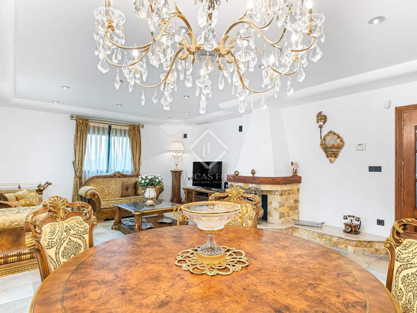 4 slaapkamer Villa te koop in Muchamiel / Mutxamel met zwembad garage - € 899.000 (Ref: 8853052)