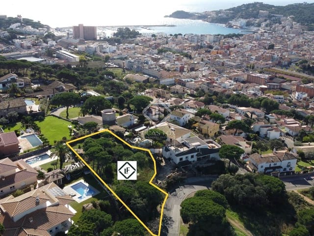 Building Plot for sale in Sant Feliu de Guíxols - € 425,000 (Ref: 8853141)