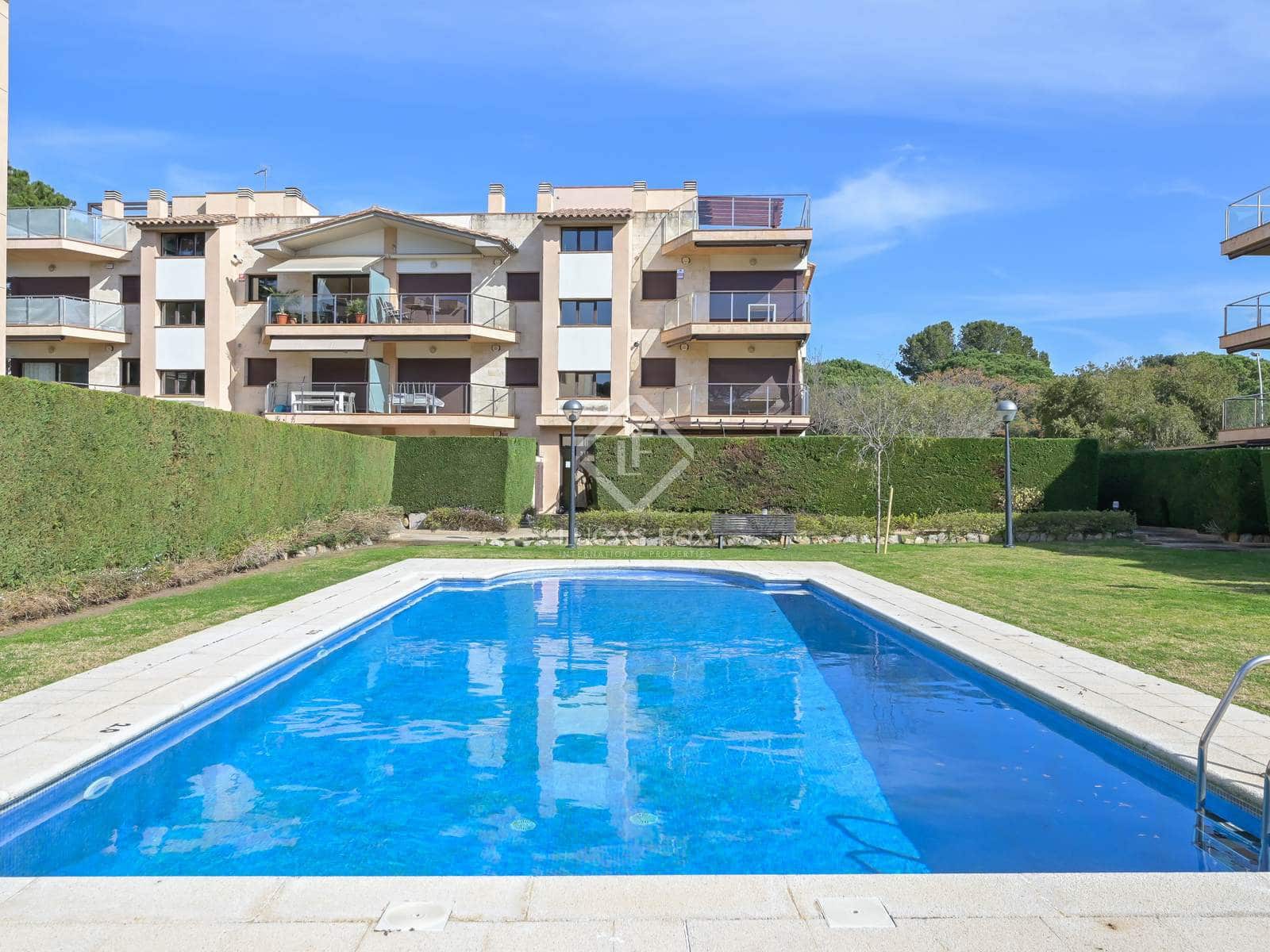 3 soveværelse Lejlighed til salg i Platja d'Aro med swimmingpool garage - € 555.000 (Ref: 8854321)