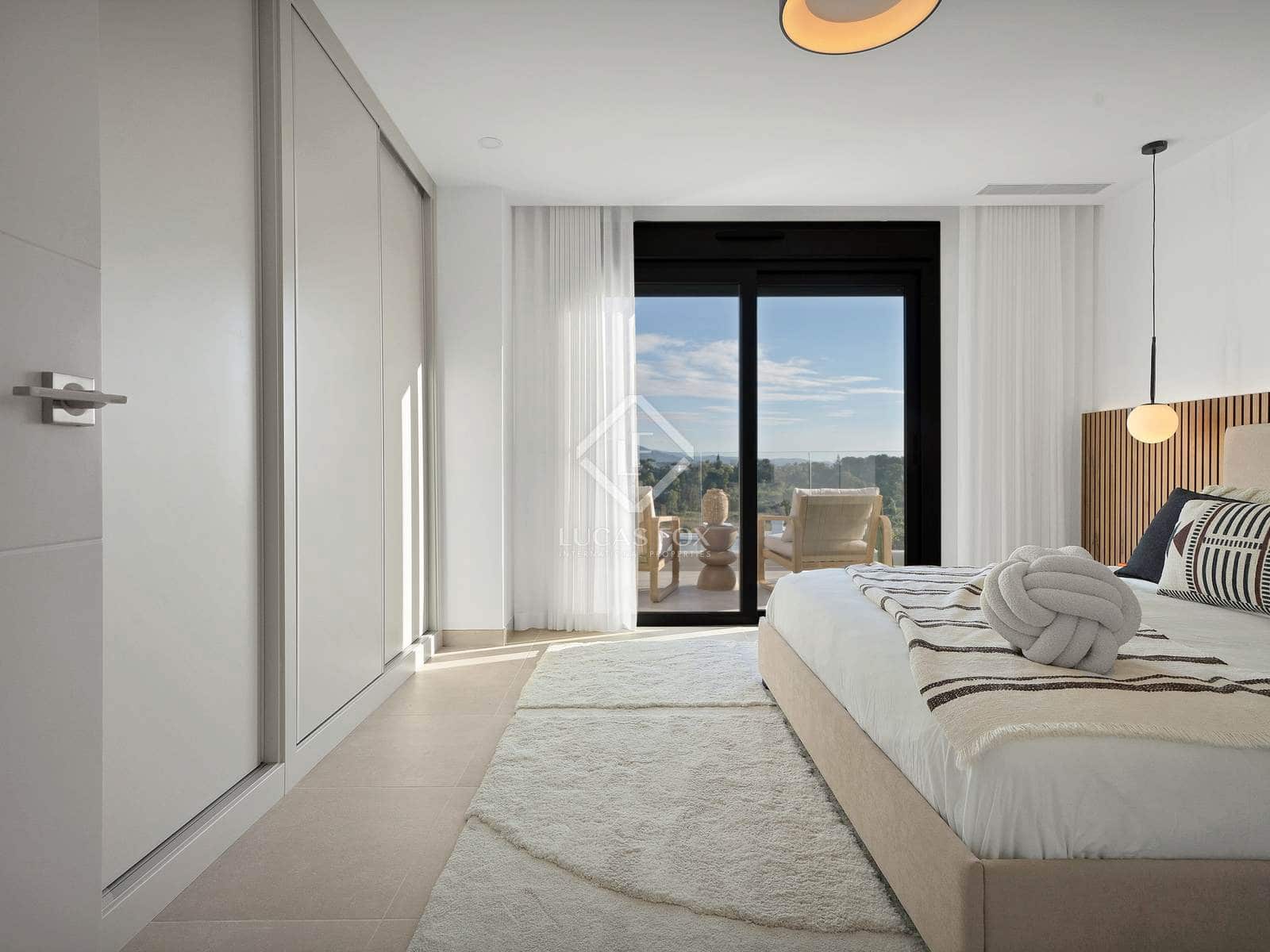 3 quarto Penthouse para venda em Estepona - 999 000 € (Ref: 8855340)