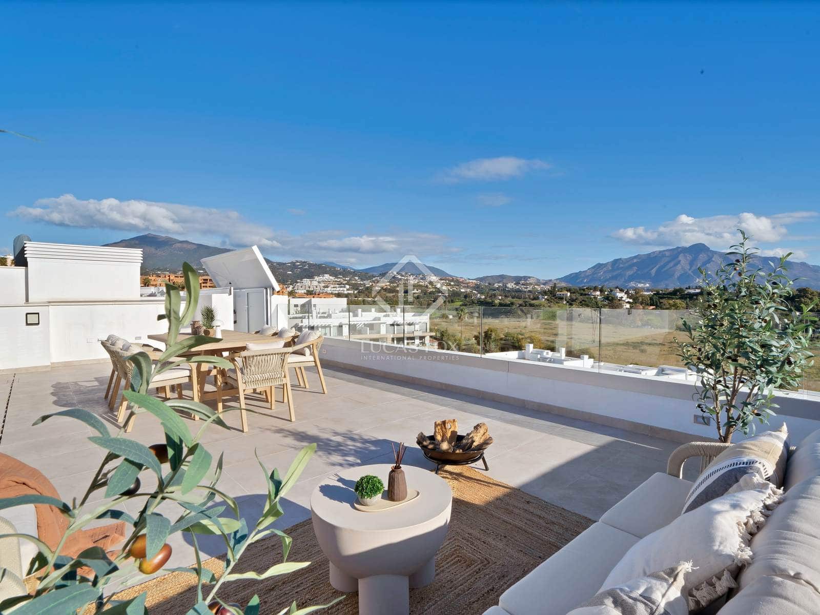 3 quarto Penthouse para venda em Estepona - 999 000 € (Ref: 8855340)