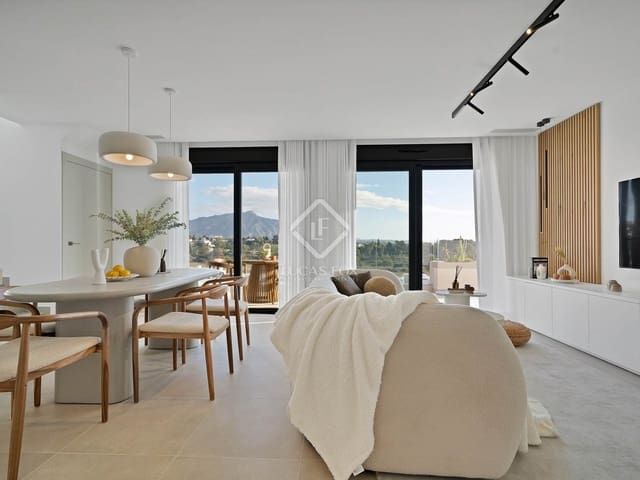 3 quarto Penthouse para venda em Estepona - 999 000 € (Ref: 8855340)