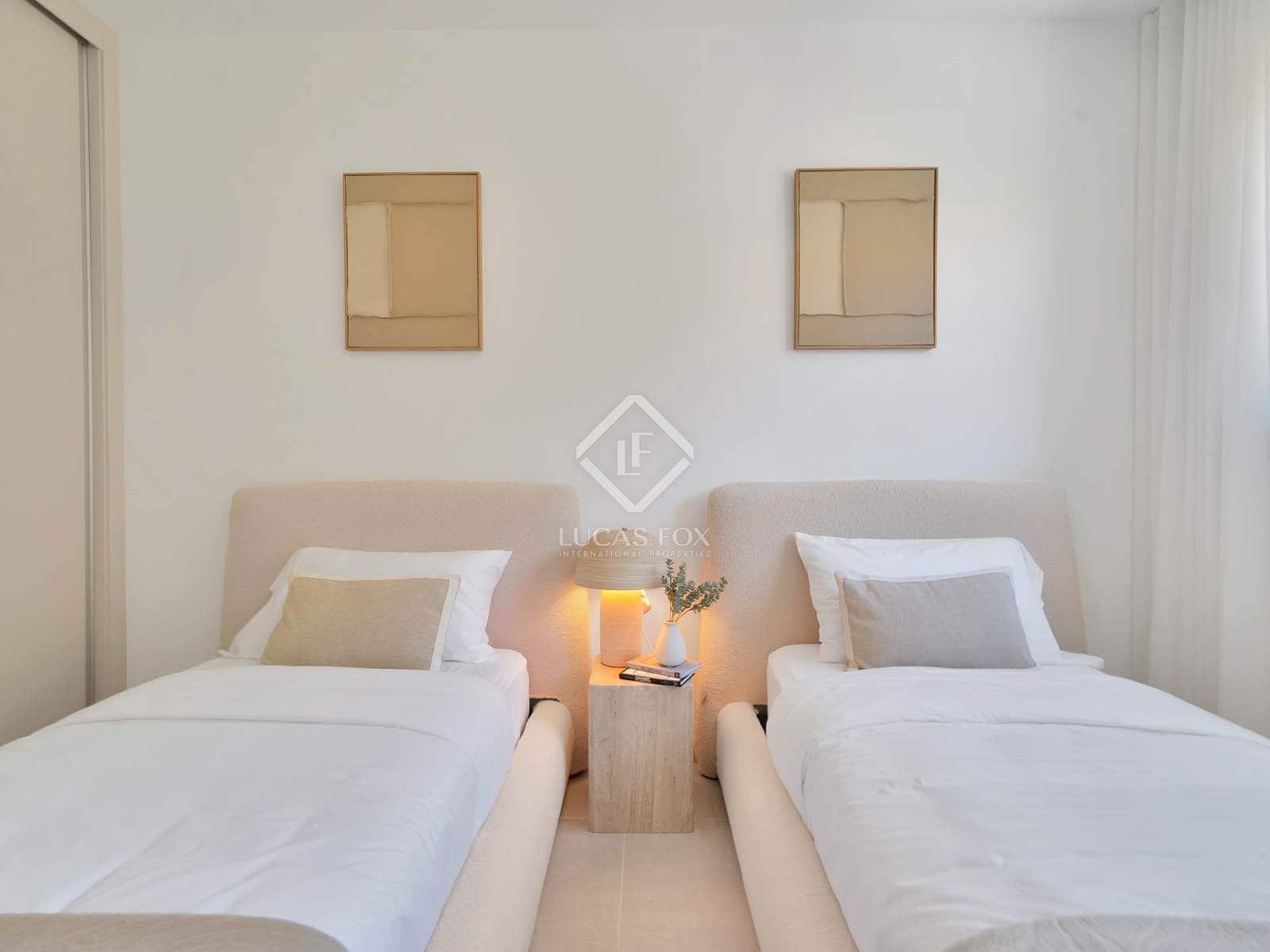 3 quarto Penthouse para venda em Estepona - 999 000 € (Ref: 8855340)