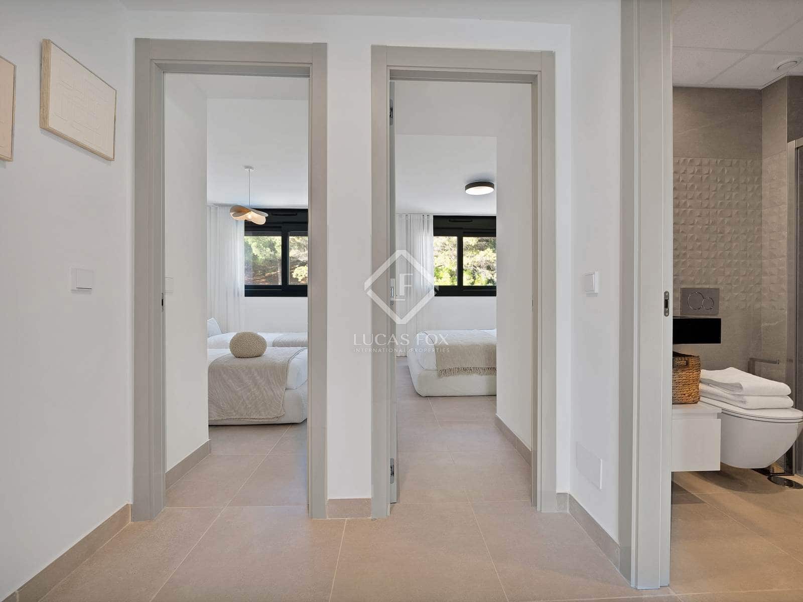 3 quarto Penthouse para venda em Estepona - 999 000 € (Ref: 8855340)