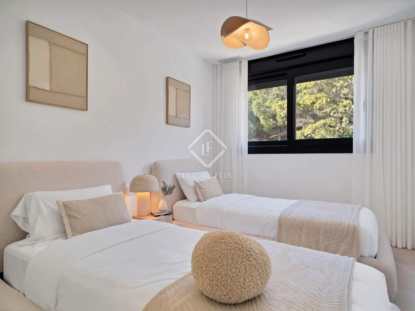 3 quarto Penthouse para venda em Estepona - 999 000 € (Ref: 8855340)