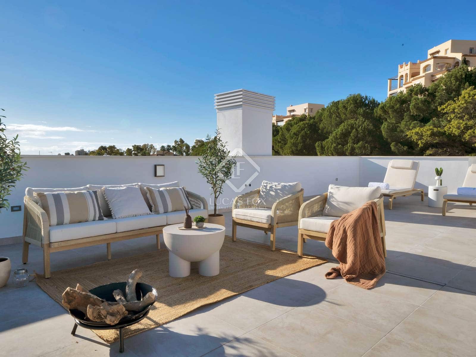 3 quarto Penthouse para venda em Estepona - 999 000 € (Ref: 8855340)