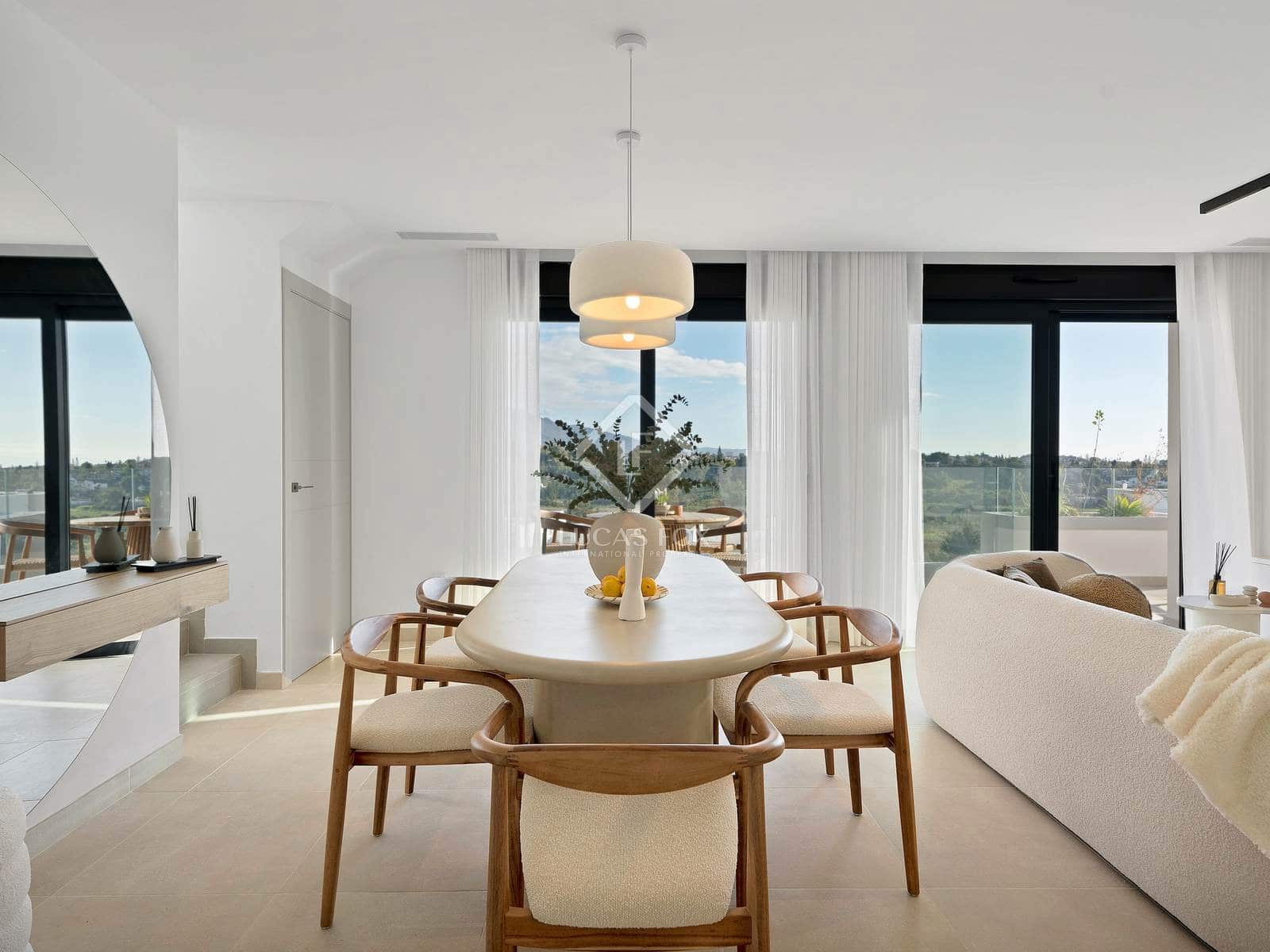 3 quarto Penthouse para venda em Estepona - 999 000 € (Ref: 8855340)