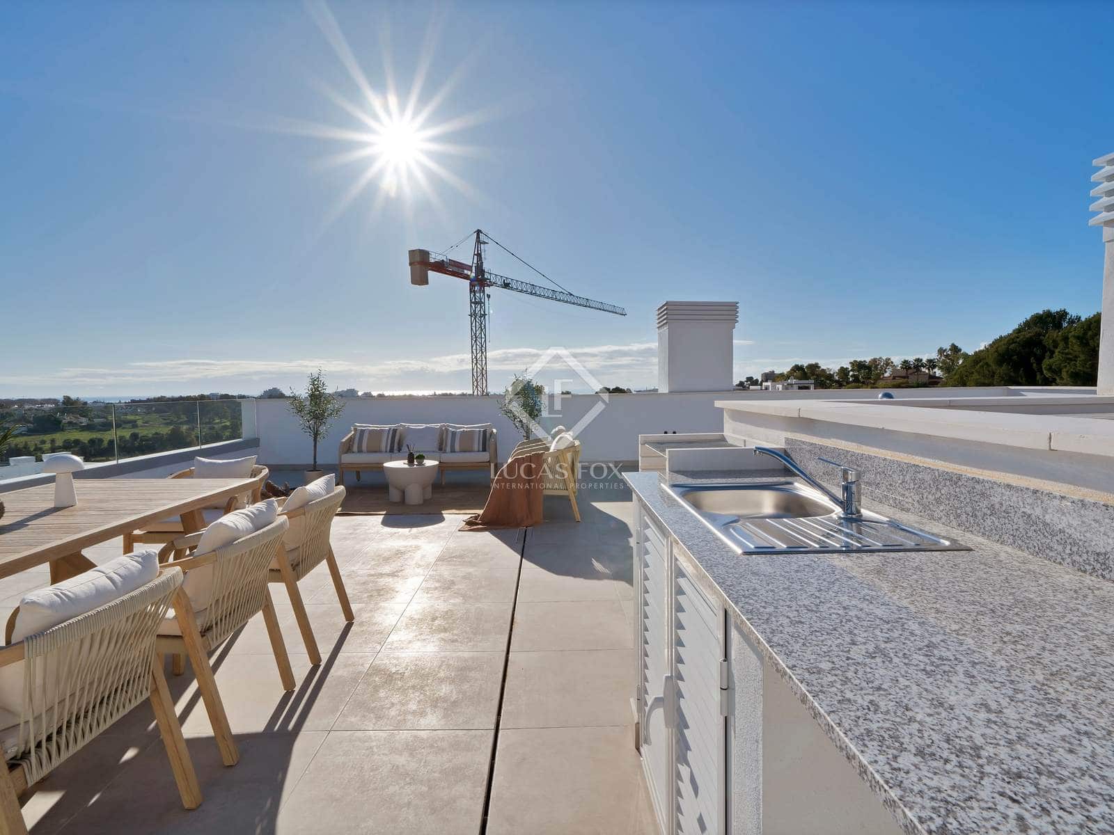 3 quarto Penthouse para venda em Estepona - 999 000 € (Ref: 8855340)