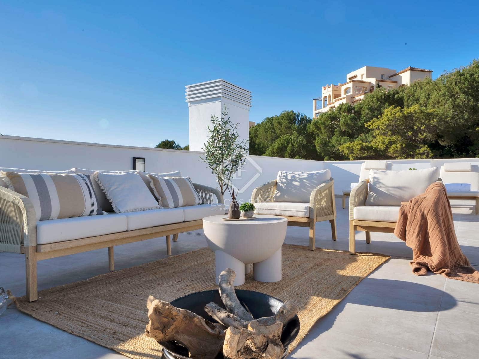 3 quarto Penthouse para venda em Estepona - 999 000 € (Ref: 8855340)