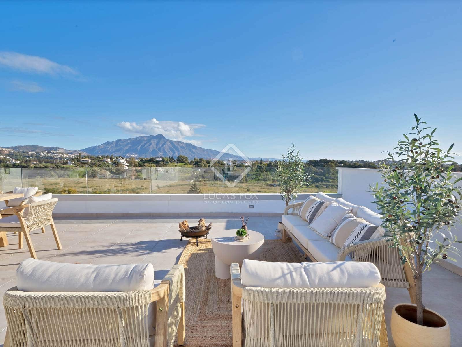 3 quarto Penthouse para venda em Estepona - 999 000 € (Ref: 8855340)