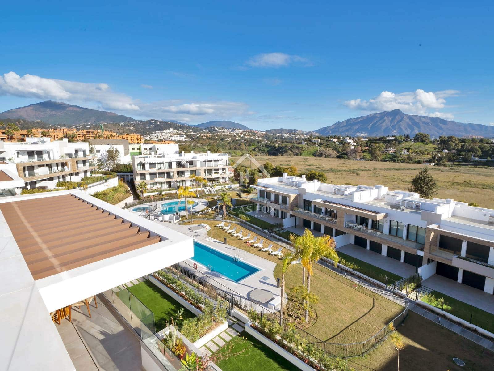 3 quarto Penthouse para venda em Estepona - 999 000 € (Ref: 8855340)