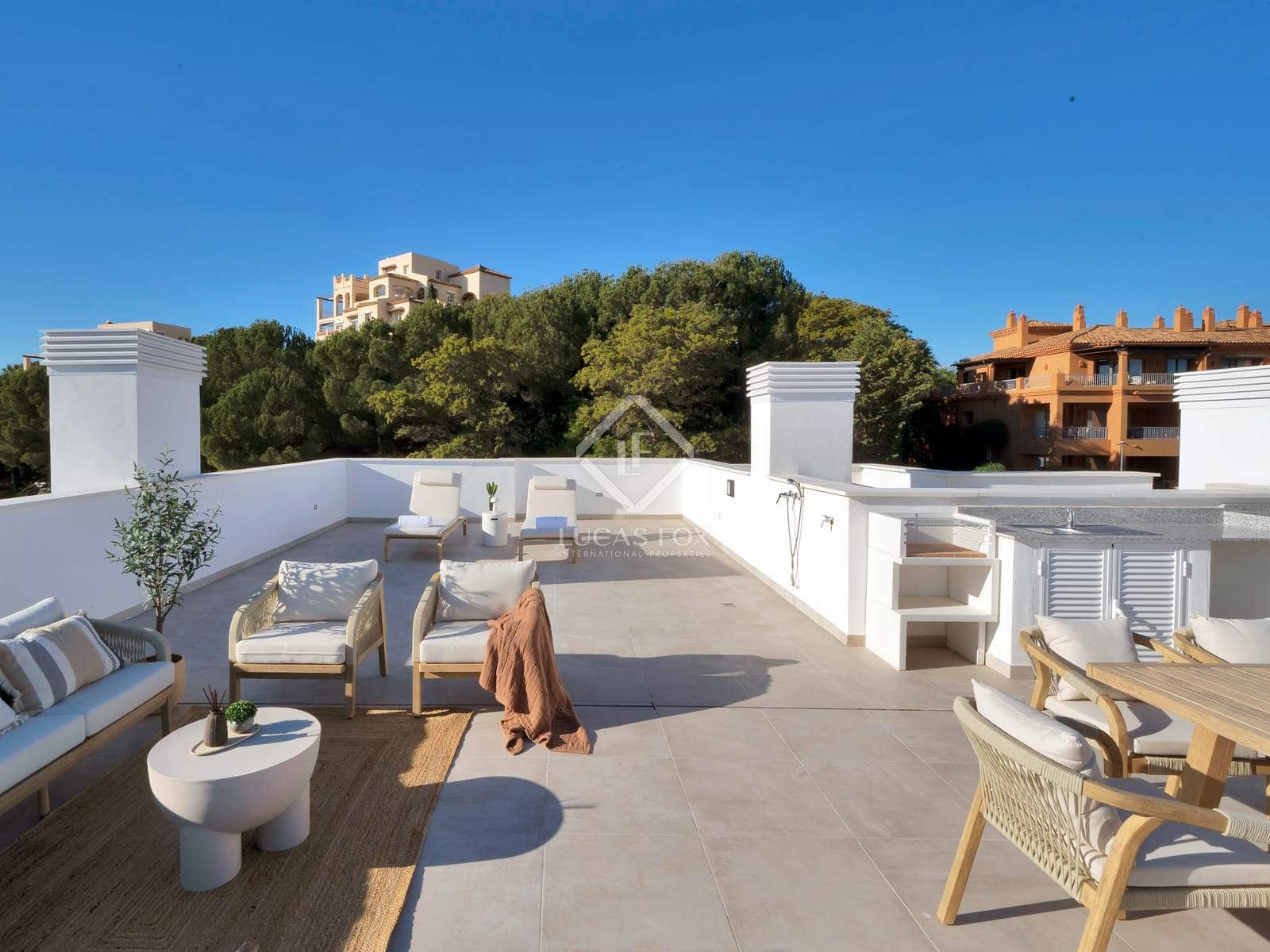 3 quarto Penthouse para venda em Estepona - 999 000 € (Ref: 8855340)