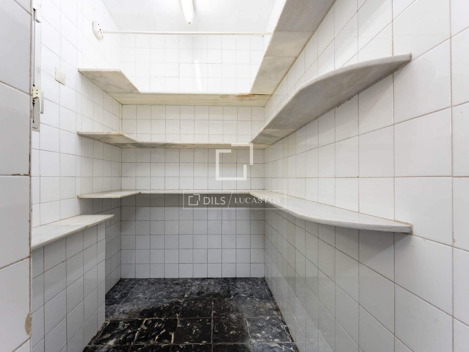 4 soveværelse Villa til salg i Malaga by med swimmingpool garage - € 1.590.000 (Ref: 8855916)