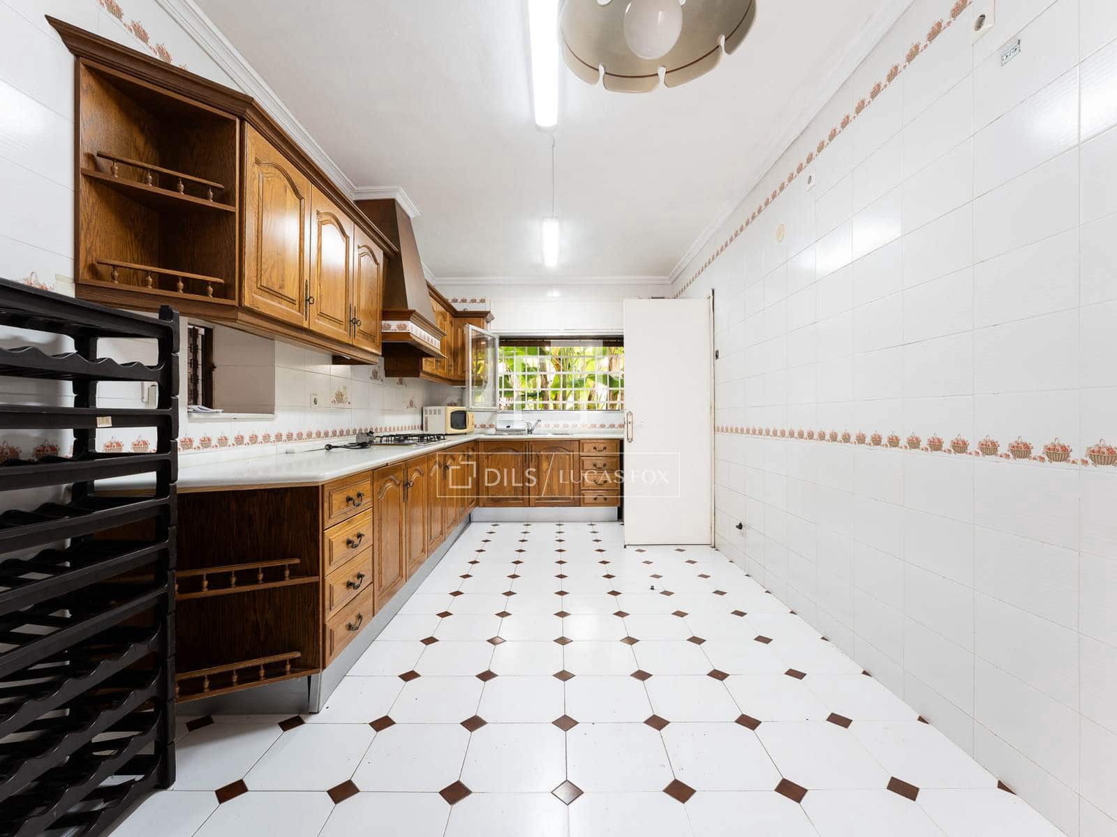 4 soveværelse Villa til salg i Malaga by med swimmingpool garage - € 1.590.000 (Ref: 8855916)