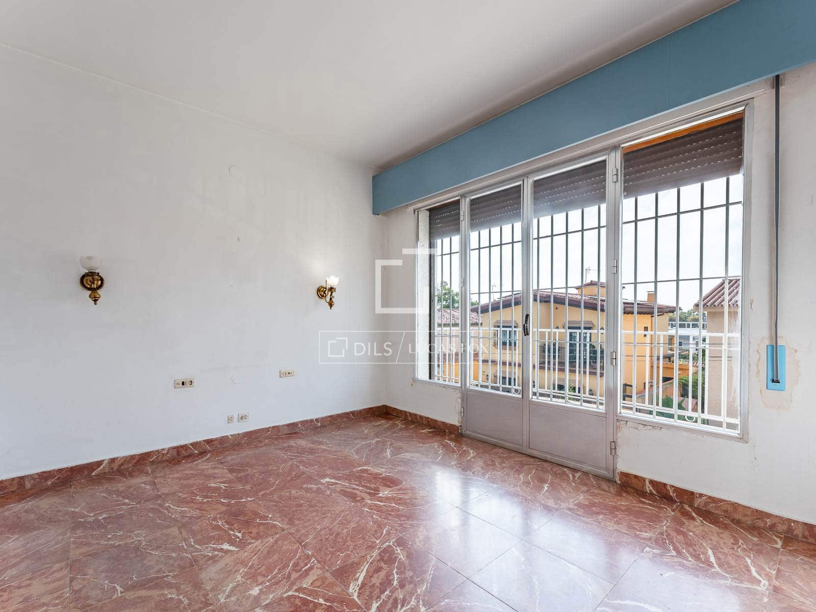 4 soveværelse Villa til salg i Malaga by med swimmingpool garage - € 1.590.000 (Ref: 8855916)