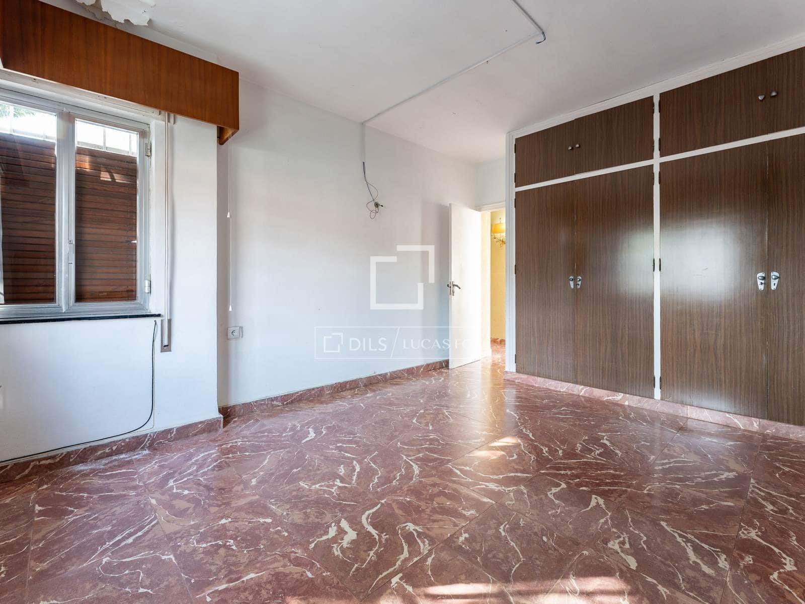 4 soveværelse Villa til salg i Malaga by med swimmingpool garage - € 1.590.000 (Ref: 8855916)